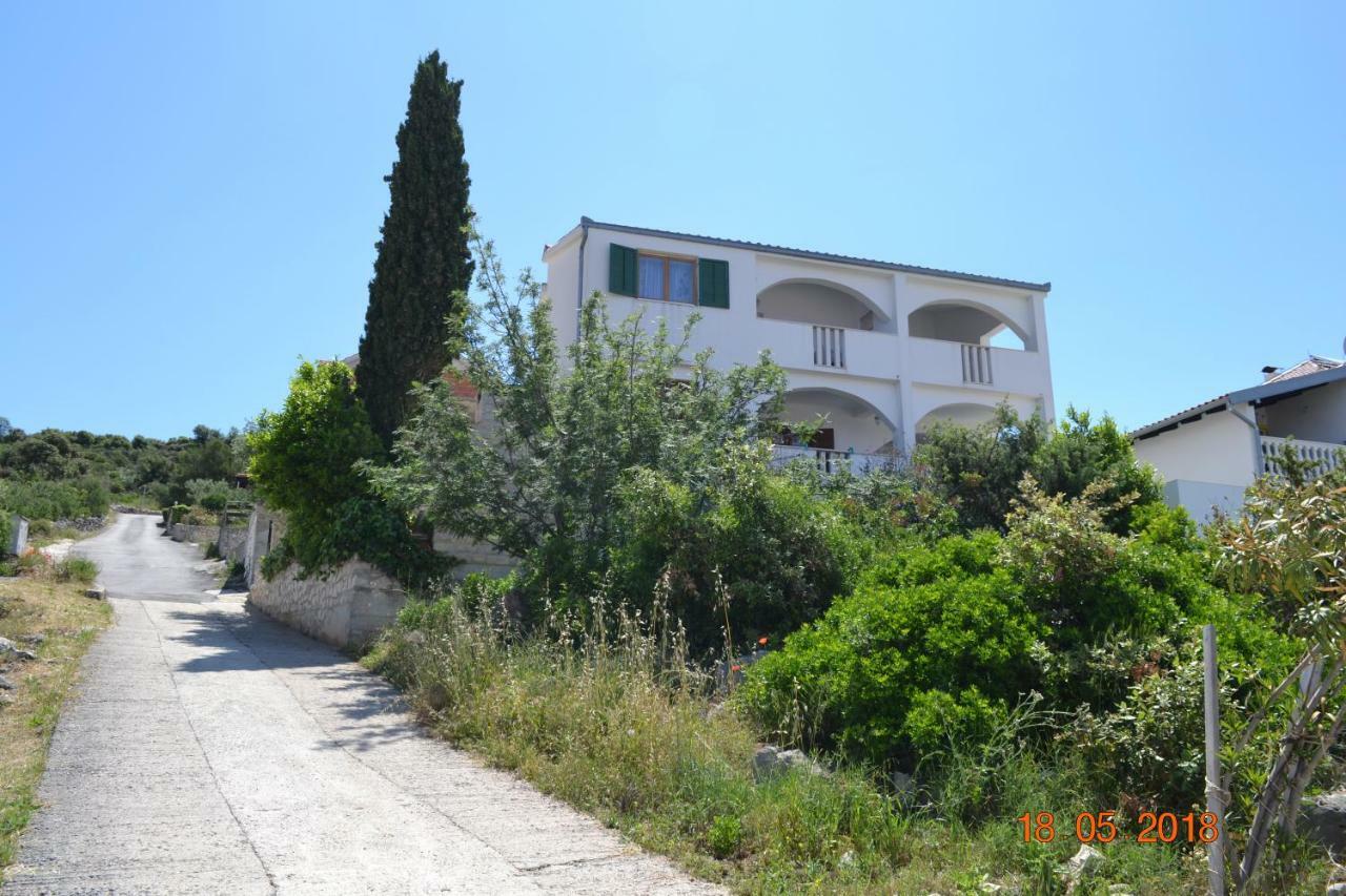 Holiday Apartments Lucic - Feels Like Home, Away From Home Razanj Exterior photo