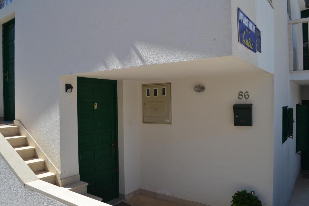 Holiday Apartments Lucic - Feels Like Home, Away From Home Razanj Exterior photo